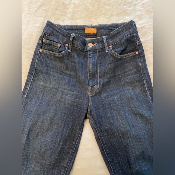 Mother “Looker” Skinny Dark Wash High Waisted Jeans - Picture 6 of 16